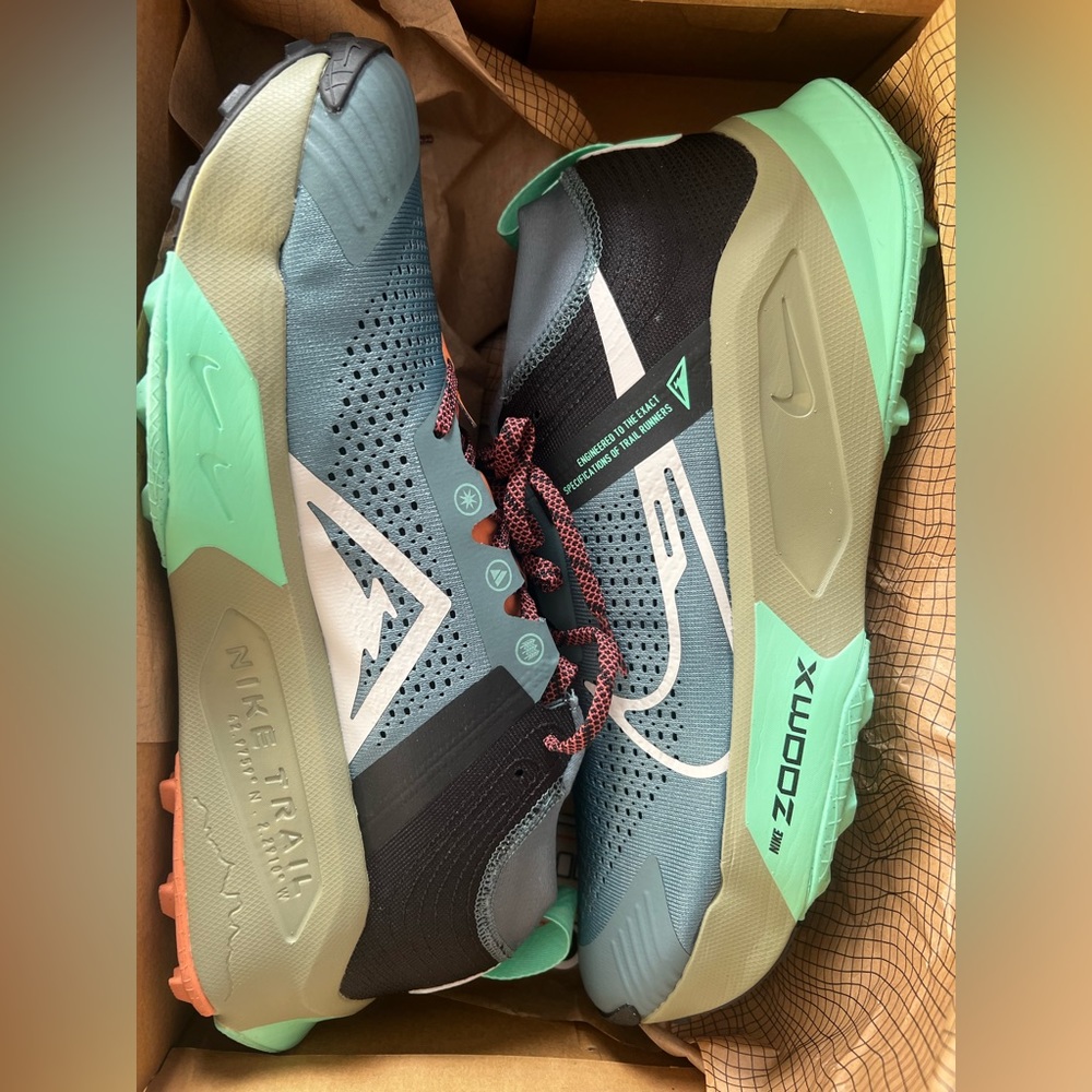 NEW! Nike ZoomX Zegama Trails